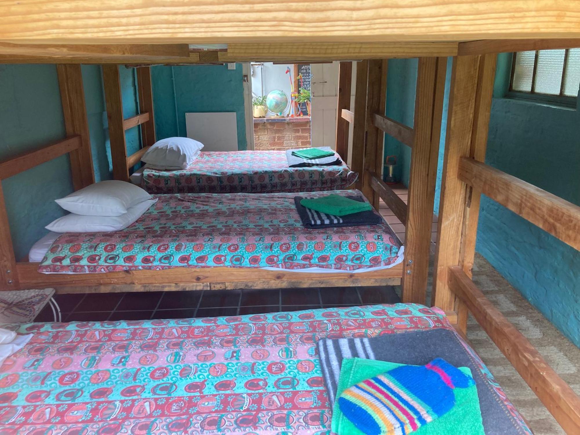 Karma Backpackers Hostel Kestell Kültér fotó